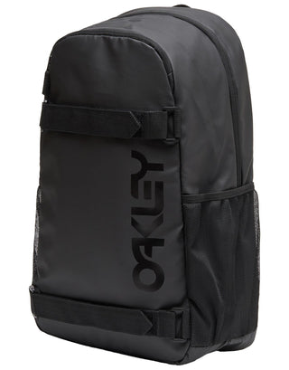 Oakley Freshman Skate 20L Backpack - Blackout