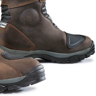Forma Adventure Low Motorcycle Boots - Brown - MotoHeaven