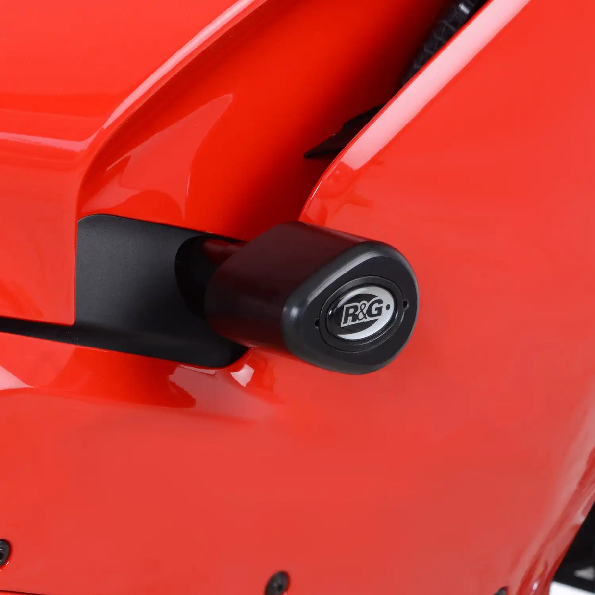 R&G Crash Protectors - Aero Style for Panigale V4 '17, V4S and Speciale '18- Drill kit (inner panel only)