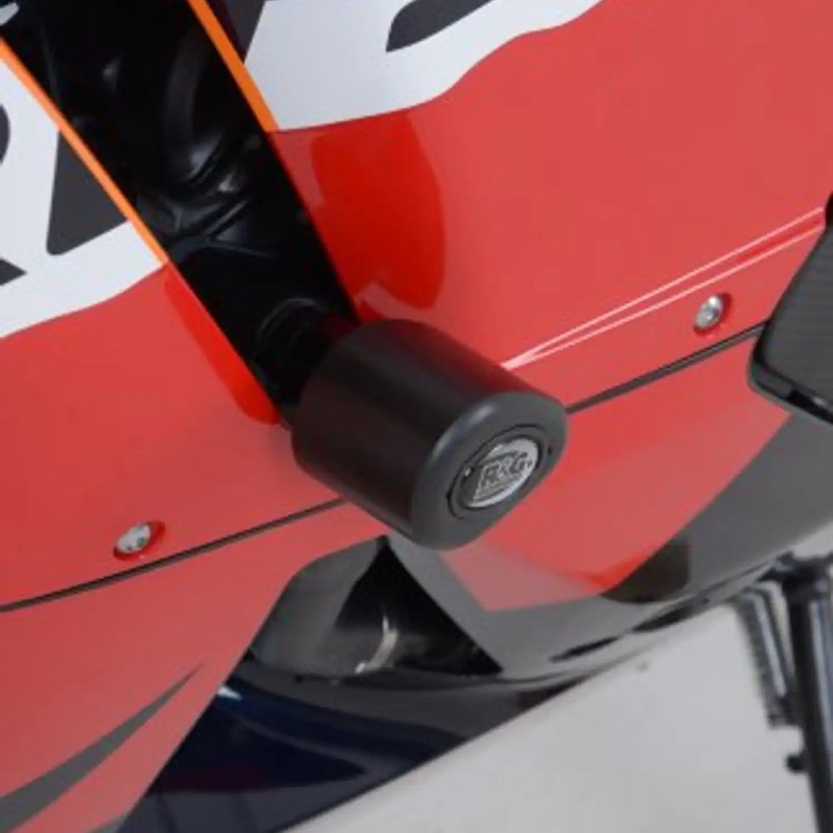 R&G Crash Protectors - Aero Style for Honda CBR600RR ('13-'16) - NON DRILL KIT - Black