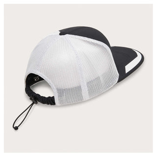 Oakley Podium Trucker Hat - Black/White