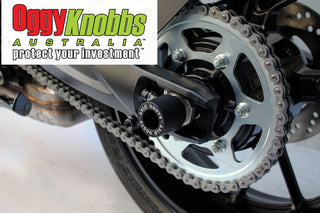 Oggy Knobbs Axle Slider Rear - Suzuki GSX-8R 24-25 & GSX-8S 23-25