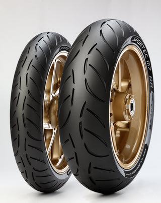 Metzeler Sportec M7 RR 110/70ZR17 (54W) T/L Front Tyre