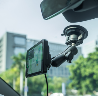 Chigee Suction Cup Quick Release Car Mount Kit - Black