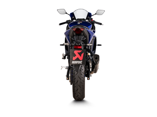 Akrapovic Yamaha MT-03 22>23 Slip-On Line (Carbon)