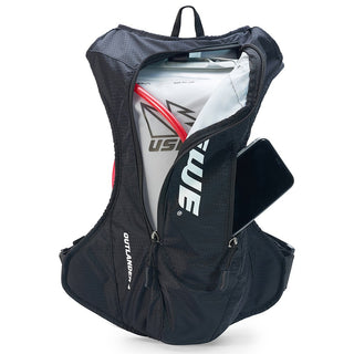 USWE 22 Outlander 4 Backpack With 2.5 / 3.0L Shape Shift - Bladder Black