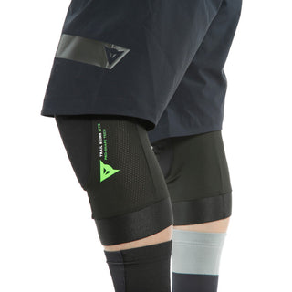 Dainese Trail Skins Lite Knee Guard - Black