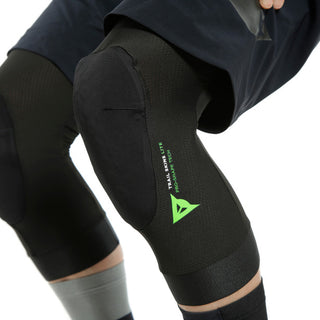 Dainese Trail Skins Lite Knee Guard - Black