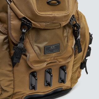 Oakley Kitchen Sink Backpack - Total Coyote