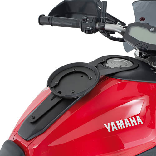 Givi BF21 Yamaha MT07 (14>17) Motorcycle Tanklock Flange