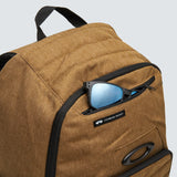 Oakley Enduro 25L 4.0 Backpack - Coyote