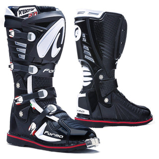 Forma Predator 2.0 Motorcycle Boots - Black - MotoHeaven