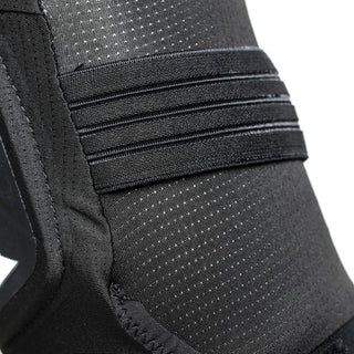 Dainese Trail Skins Pro Knee Guards - Black